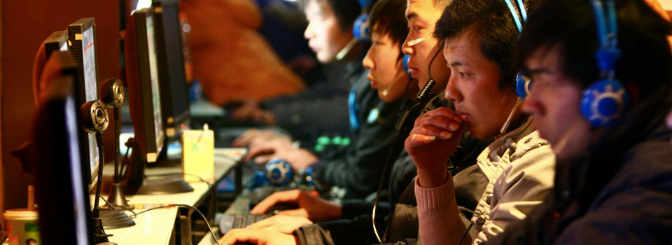 Chinese Teen Stabs Father over Video Game